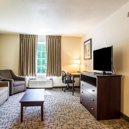 Cobblestone Hotel & Suites - Greenville Esterno foto