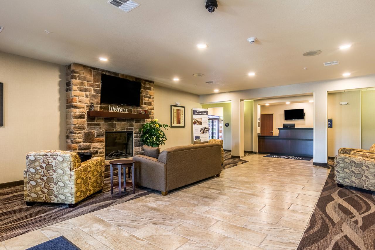 Cobblestone Hotel & Suites - Greenville Esterno foto
