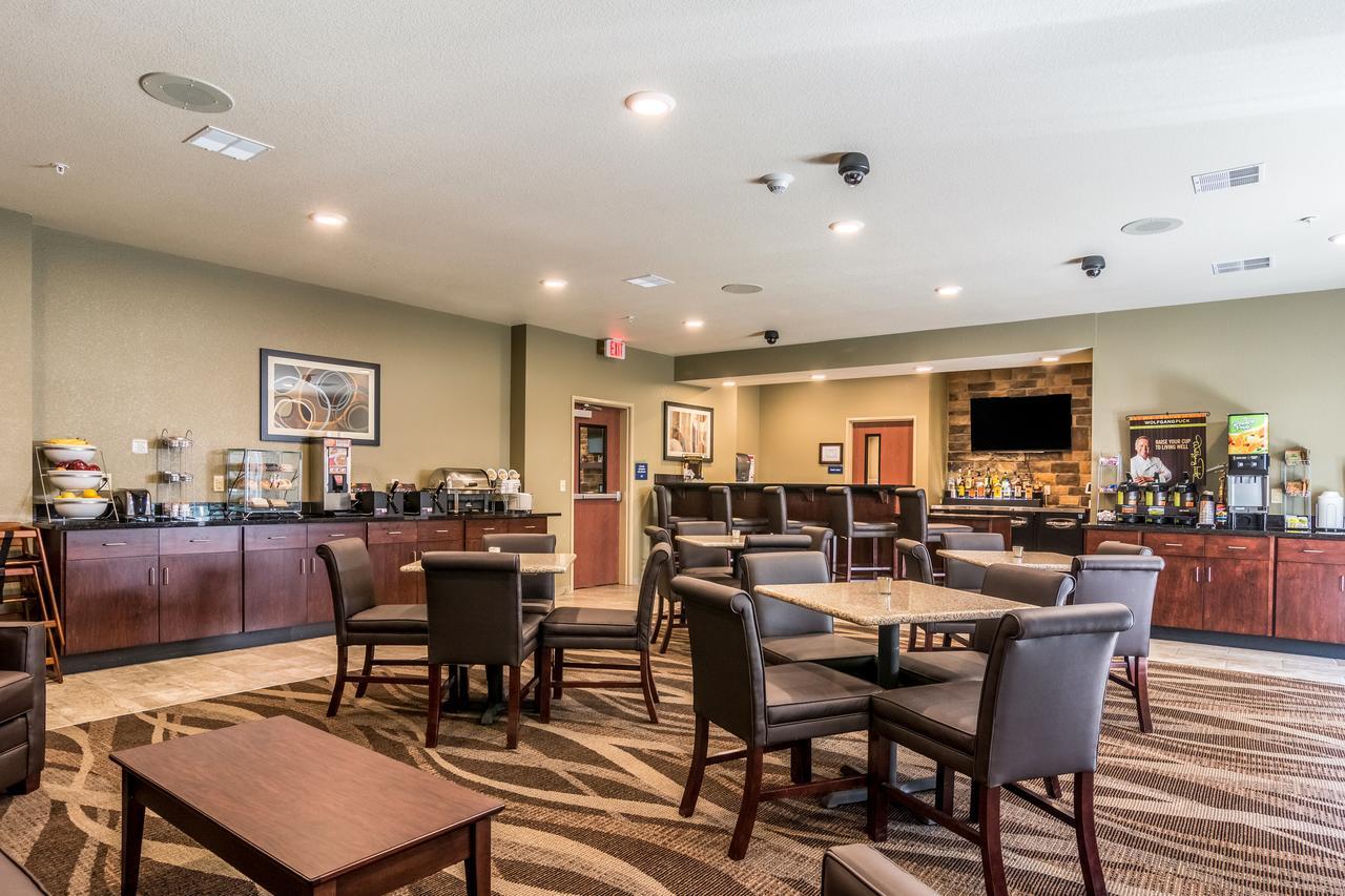 Cobblestone Hotel & Suites - Greenville Esterno foto