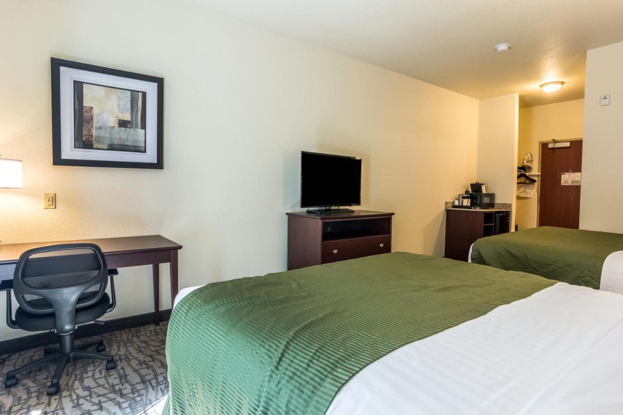 Cobblestone Hotel & Suites - Greenville Esterno foto